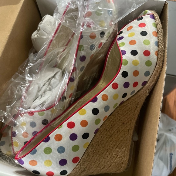Steve Madden - Multicolor Wedge pumps. Size 10 NWT - Picture 3 of 5